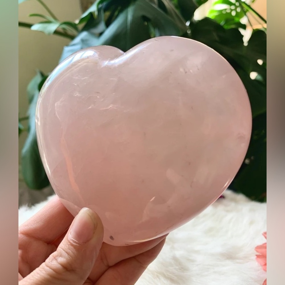 Chunky Heart Rose Quartz Heart Shaped Crystal of Love Self Love Large Puffy - Picture 7 of 7